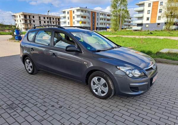 Hyundai I30 cena 20900 przebieg: 239000, rok produkcji 2010 z Ryki małe 466